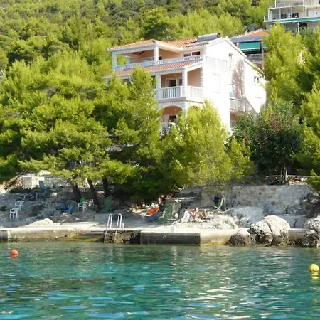 Apartment In Karbuni With Sea View, Terrace, Air Conditioning, W-lan 3609-2 Blato (Korcula)