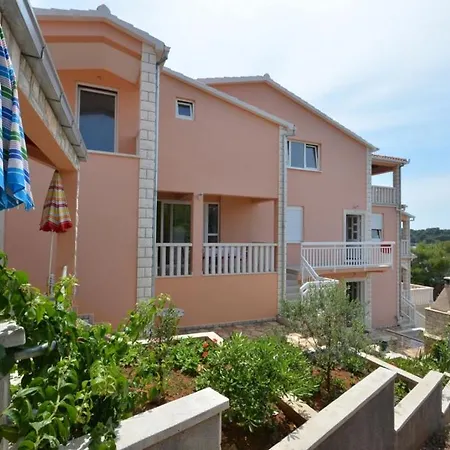 Apartment In Karbuni With Sea View, Terrace, Air Conditioning, W-lan 3609-2 Blato (Korcula)