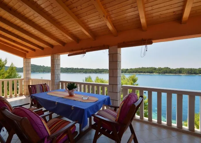 아파트 In Karbuni With Sea View, Terrace, Air Conditioning, W-lan 3609-2 *